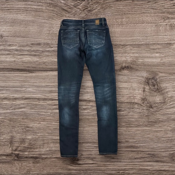 BKE Women's Skinny Jeans - Dark Blue **See Photo #6 Wear on Bottom Hem x2) - Picture 3 of 6